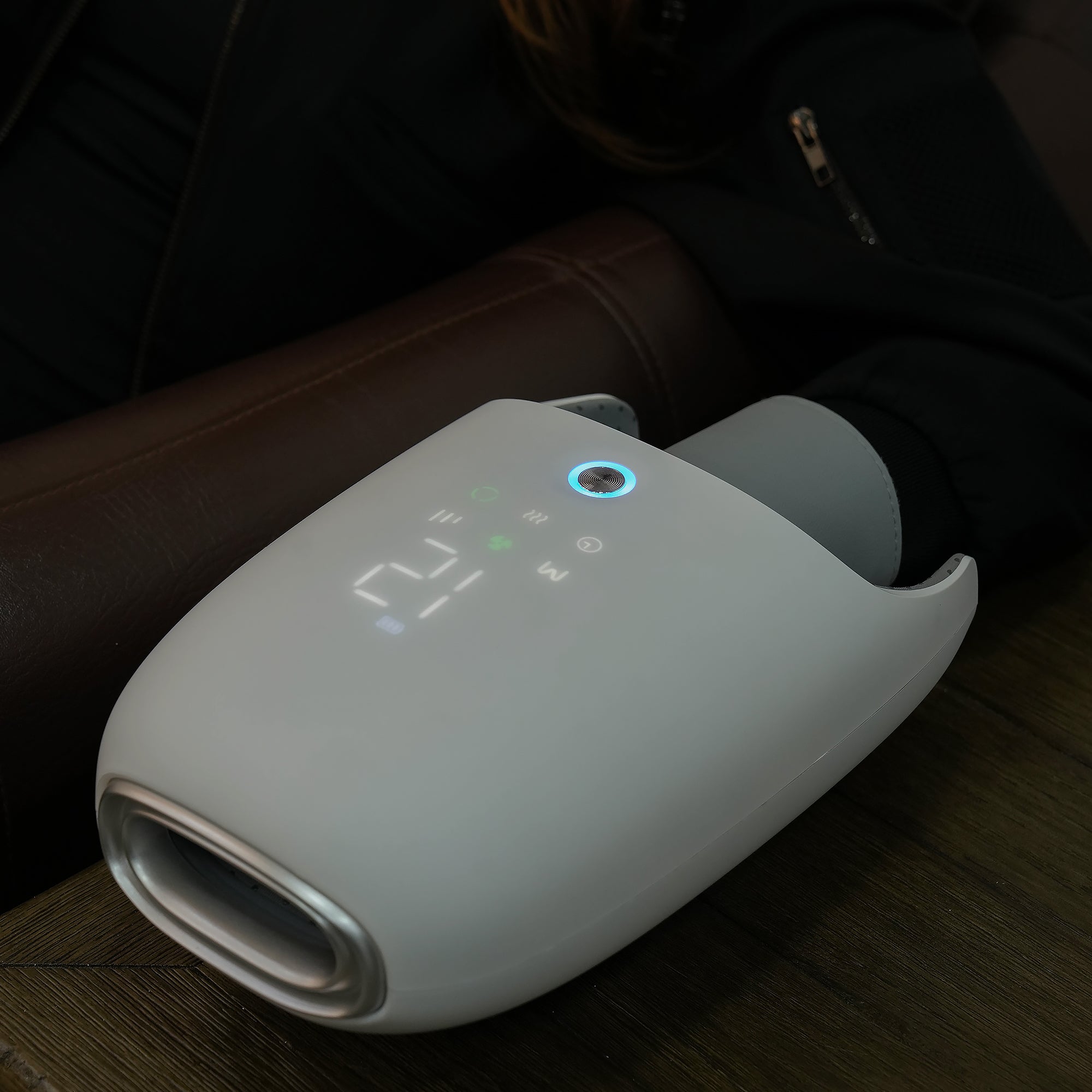 Hand-Spa Massager